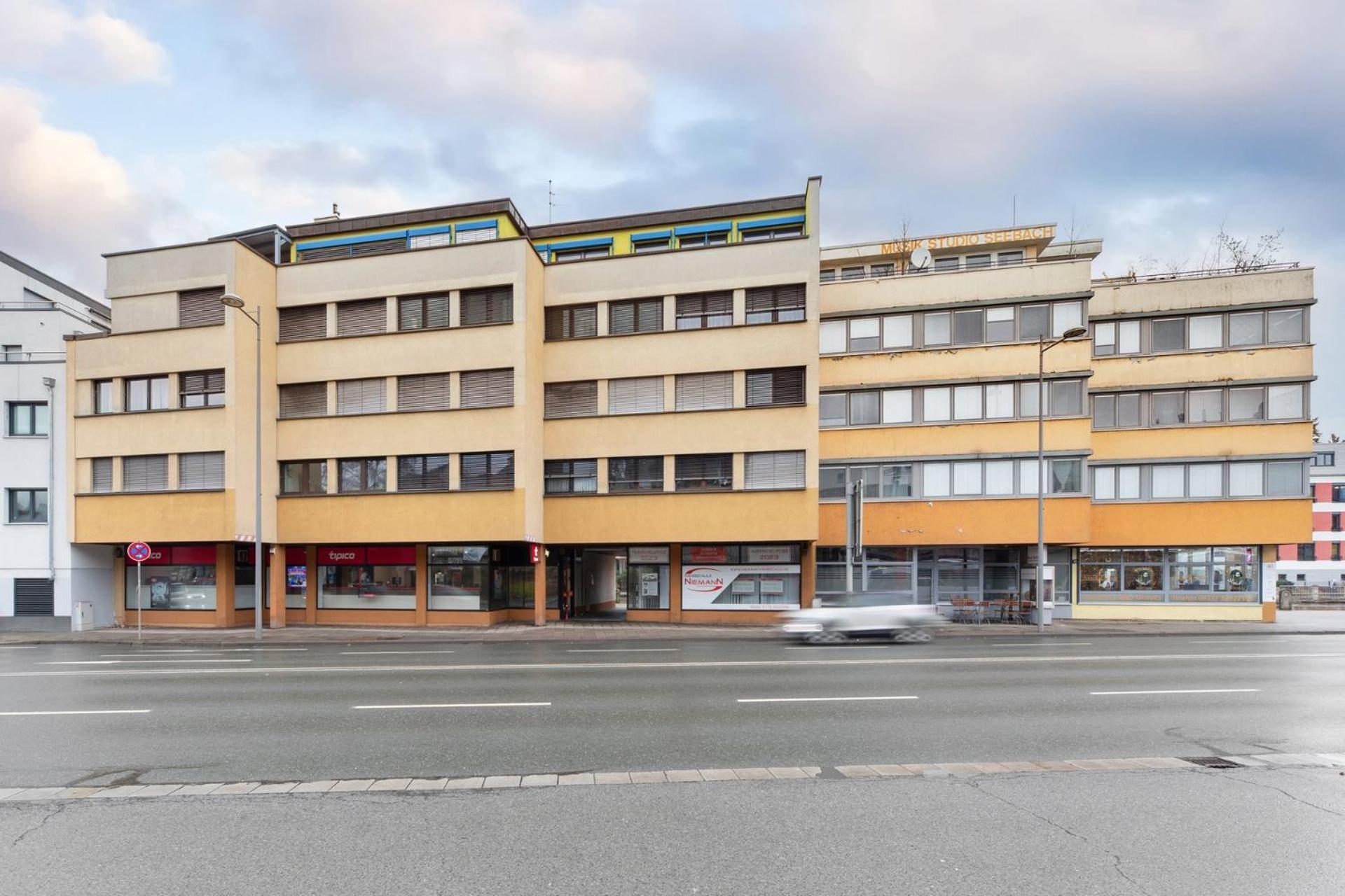Sali Homes - Charming Studio Apartment In Heart Of Bayreuth With Balcony Exterior photo