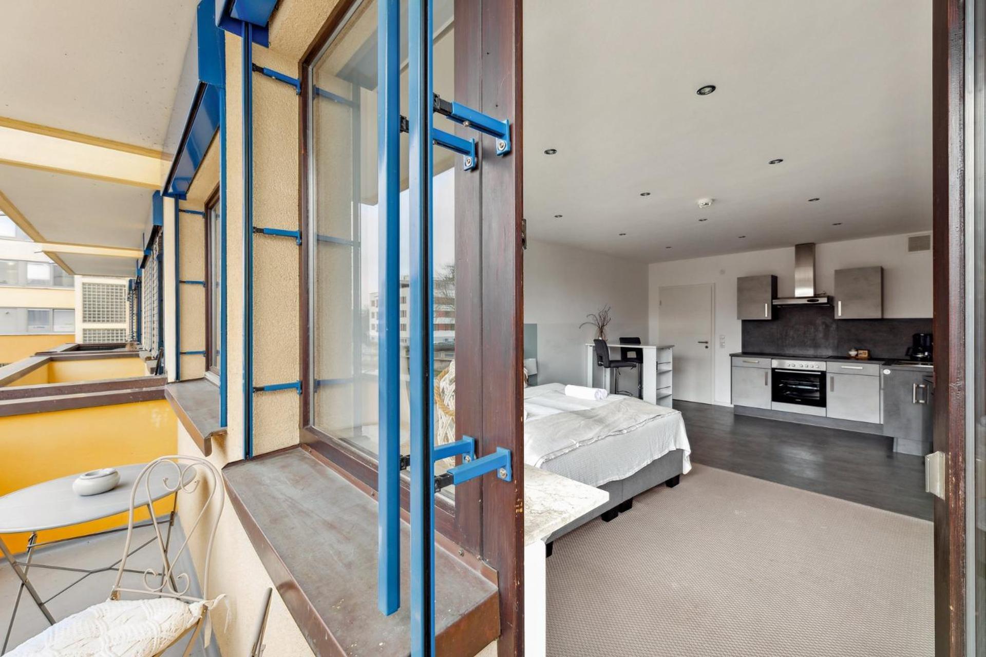 Sali Homes - Charming Studio Apartment In Heart Of Bayreuth With Balcony Exterior photo
